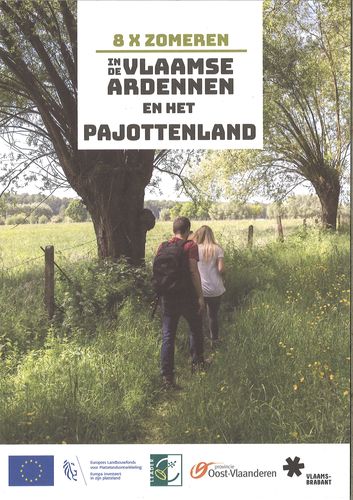 Kaft van 8x Zomeren in de Vlaamse Ardennen en het Pajottenland